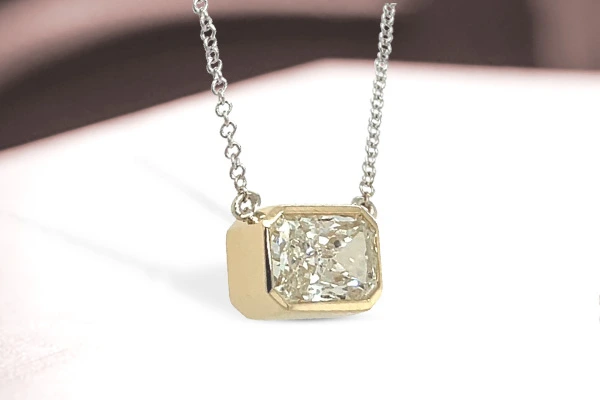 Diamond Jewelry at Showcase Jewelers of Hays, Inc.